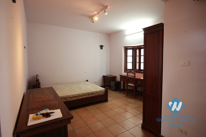 Nice 4 stories house for rent in Nghi Tam village, Tay Ho, Hanoi 